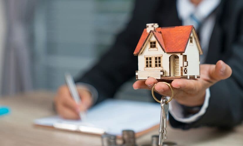 House in hand mortgage timeline illustration - MadCity Home Loans 12-Step Process House in hand mortgage timeline illustration - MadCity Home Loans 12-Step Process
